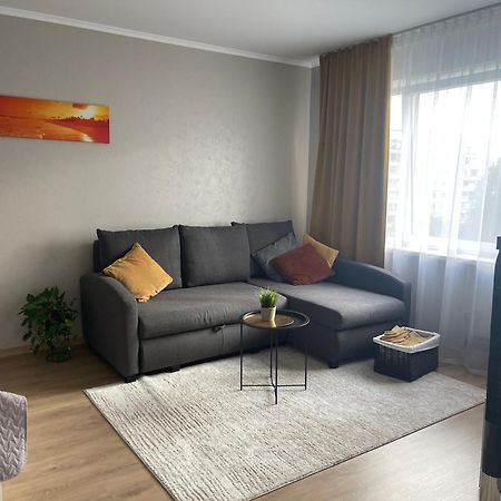 Cozy Apartment Close To Riga Airport Exterior foto
